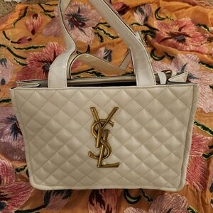 Elegant Cream Quilted Bag